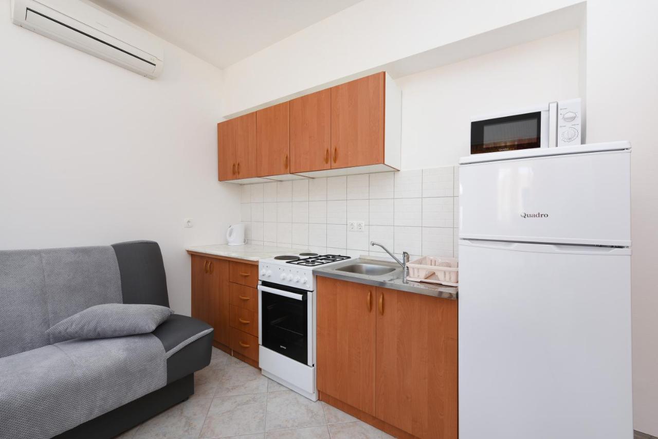 Apartments Sime Petrčane Extérieur photo